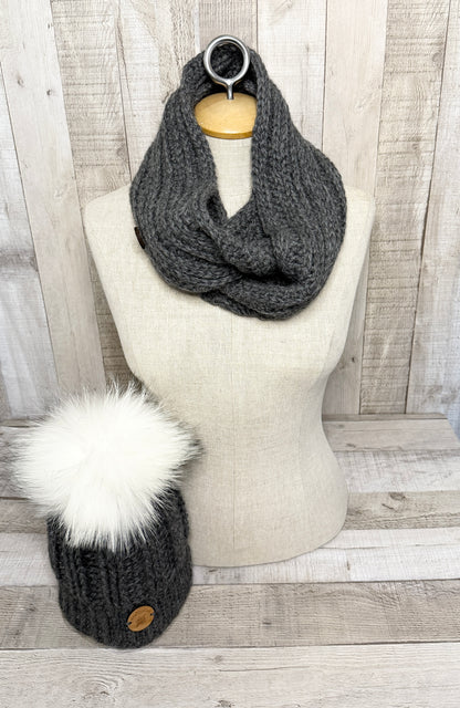 Ensemble tuque et écharpe en alpaga et laine