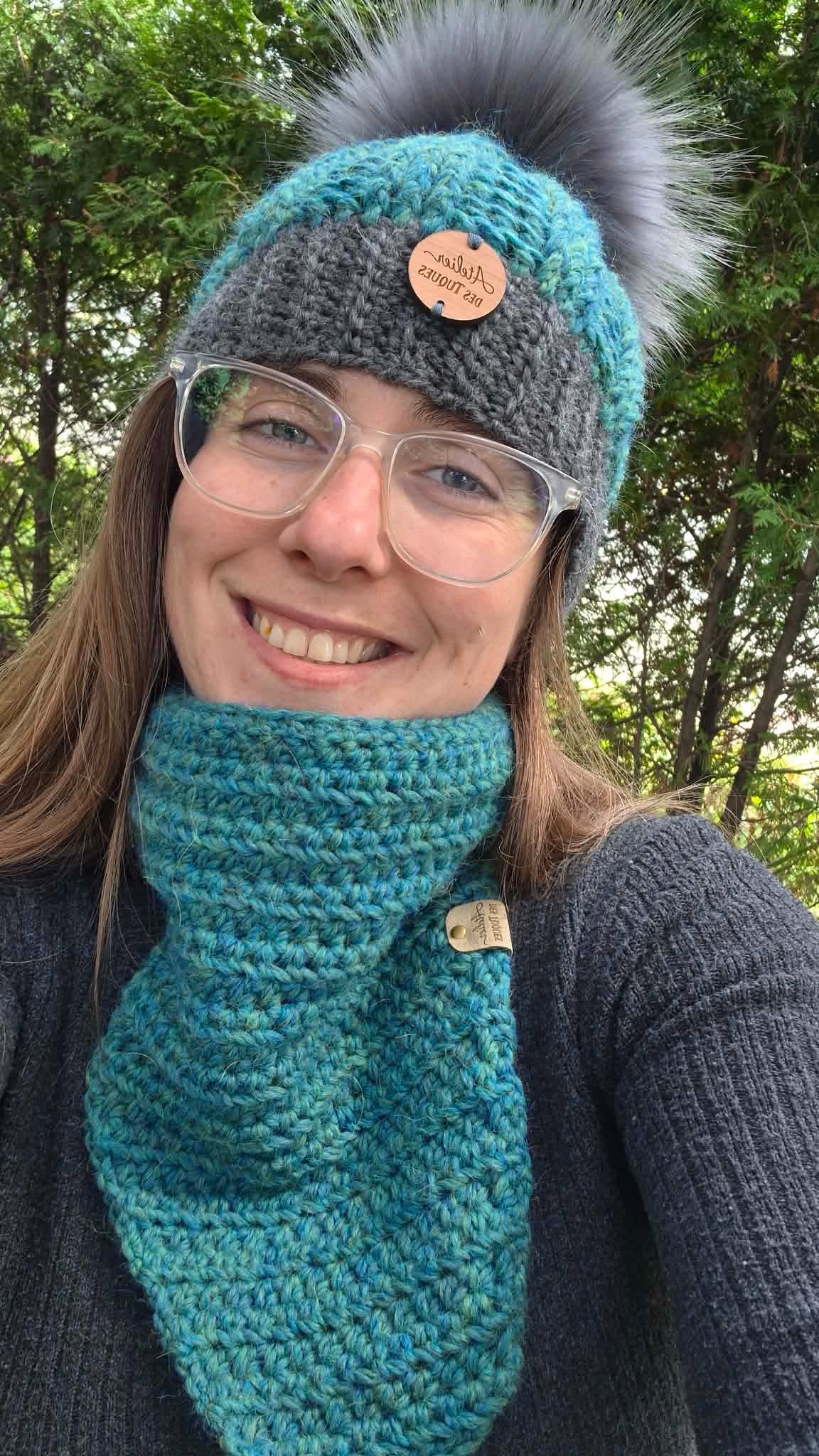 Ensemble tuque et cache-cou bavette