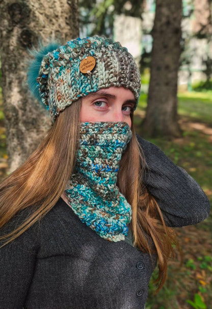 Ensemble tuque et cache-cou en laine des montagnes