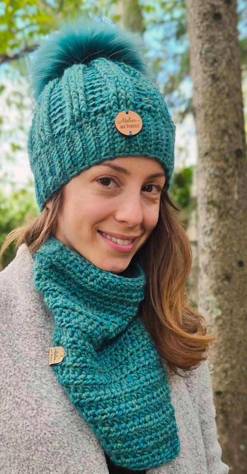 Ensemble tuque et cache-cou bavette