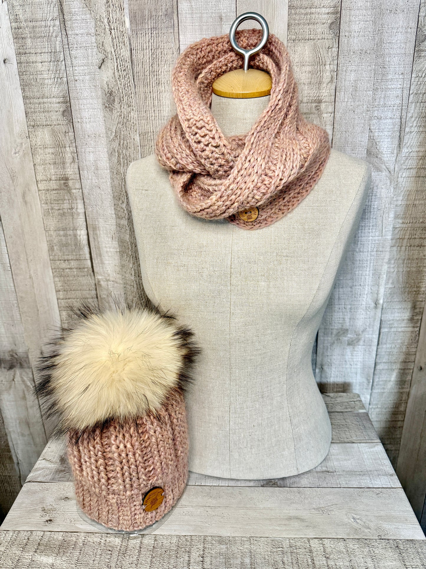 Ensemble tuque et écharpe en alpaga et laine
